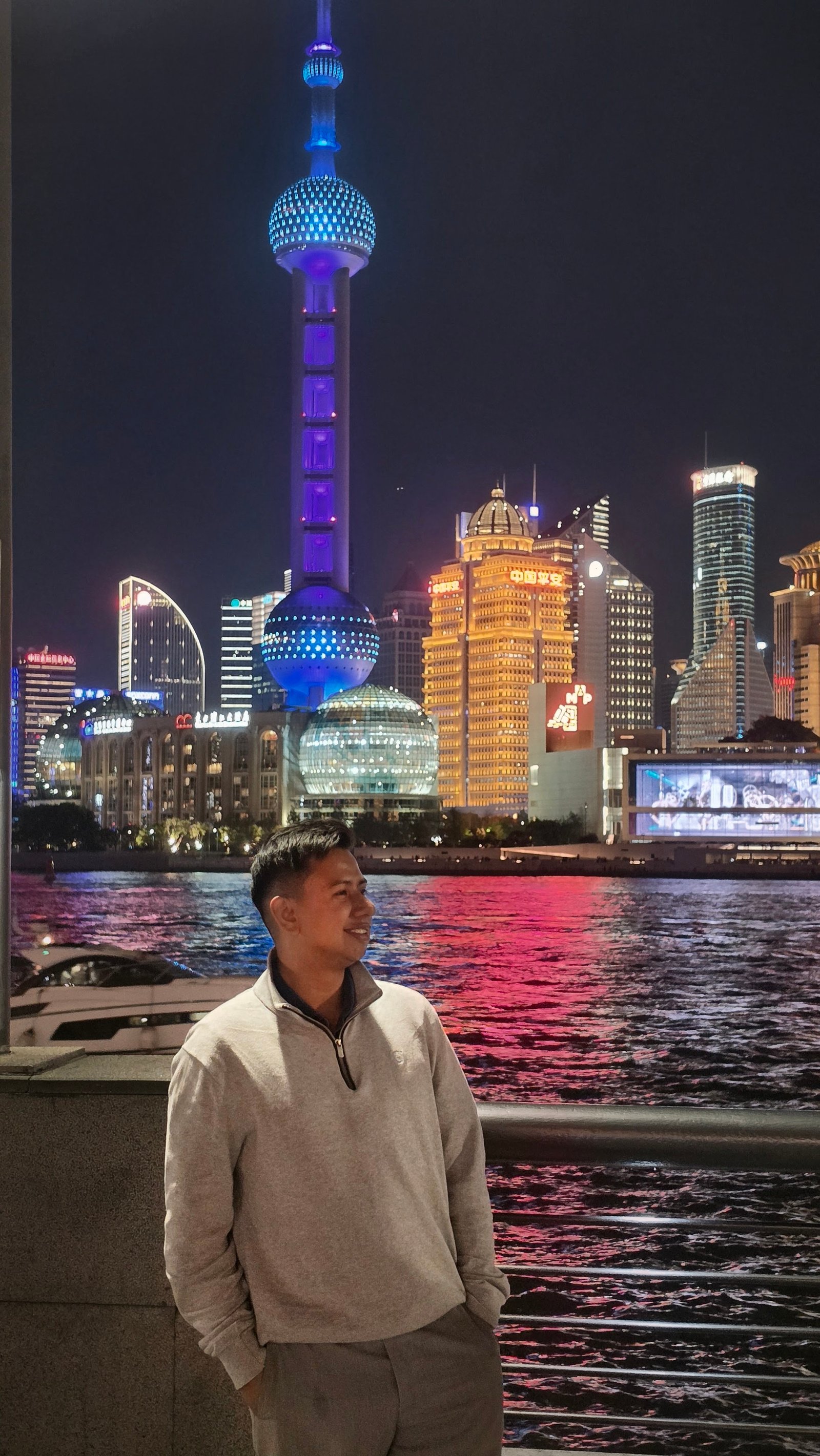 Andrei Riaño en Shanghai